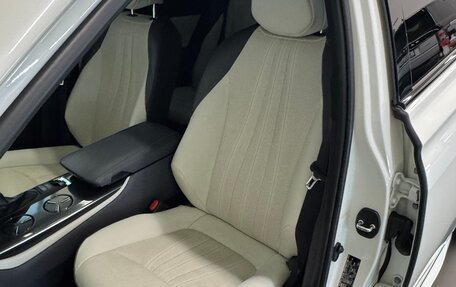 Toyota Crown, 2018 год, 4 500 000 рублей, 12 фотография