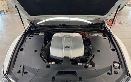 Toyota Crown, 2018 год, 4 500 000 рублей, 22 фотография