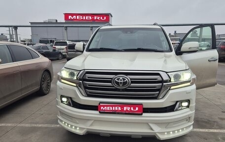 Toyota Land Cruiser 200, 2018 год, 7 800 000 рублей, 1 фотография