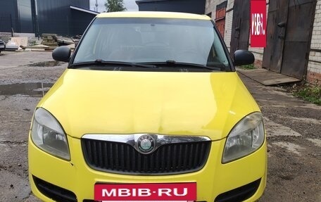 Skoda Fabia II, 2007 год, 350 000 рублей, 2 фотография