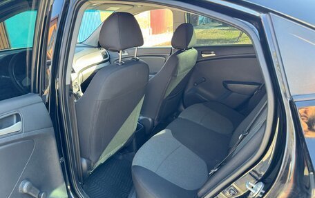 Hyundai Solaris II рестайлинг, 2011 год, 600 000 рублей, 7 фотография