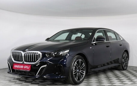 BMW 5 серия, 2025 год, 8 700 000 рублей, 1 фотография