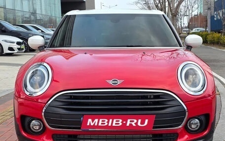 MINI Clubman, 2023 год, 2 000 000 рублей, 2 фотография