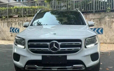 Mercedes-Benz GLB, 2021 год, 2 720 000 рублей, 2 фотография