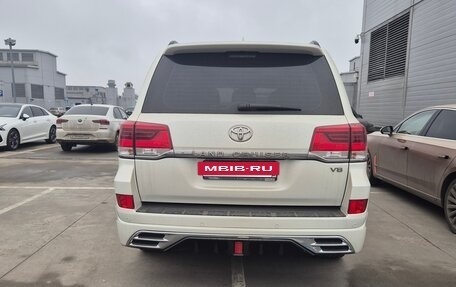Toyota Land Cruiser 200, 2018 год, 7 800 000 рублей, 5 фотография
