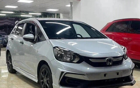 Honda Fit, 2021 год, 940 000 рублей, 3 фотография