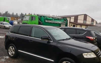 Volkswagen Touareg III, 2004 год, 780 000 рублей, 1 фотография