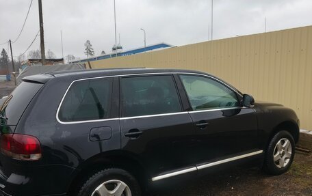 Volkswagen Touareg III, 2004 год, 780 000 рублей, 2 фотография