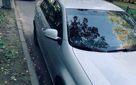 Volkswagen Jetta VI, 2010 год, 380 000 рублей, 1 фотография