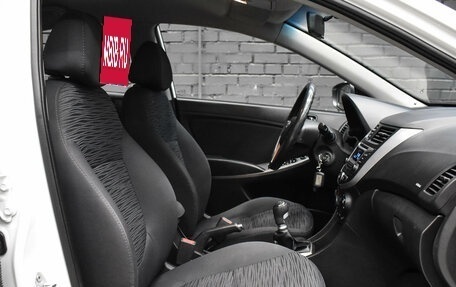 Hyundai Solaris II рестайлинг, 2014 год, 890 000 рублей, 10 фотография