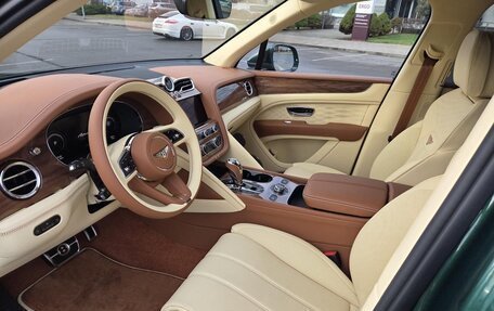 Bentley Bentayga I, 2025 год, 41 500 000 рублей, 10 фотография