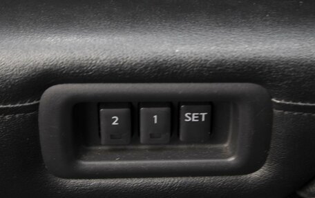 Infiniti FX I, 2007 год, 1 110 000 рублей, 17 фотография