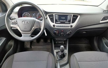 Hyundai Solaris II рестайлинг, 2019 год, 960 000 рублей, 17 фотография