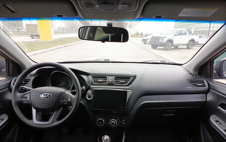 KIA Rio III рестайлинг, 2014 год, 730 000 рублей, 17 фотография