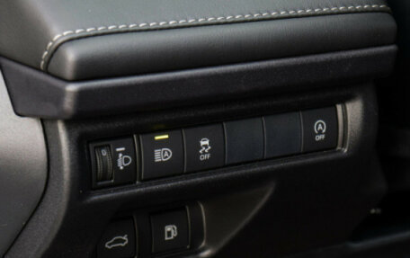 Toyota Camry, 2025 год, 4 990 000 рублей, 14 фотография