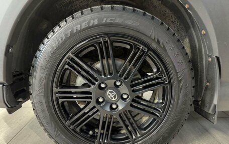 Toyota RAV4, 2018 год, 1 800 000 рублей, 8 фотография