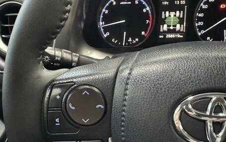 Toyota RAV4, 2018 год, 1 800 000 рублей, 25 фотография