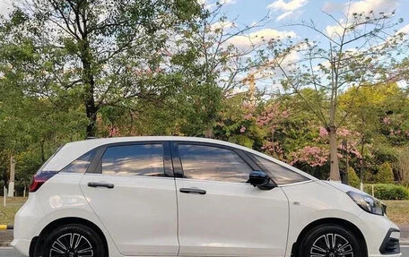 Honda Fit, 2022 год, 1 180 000 рублей, 4 фотография