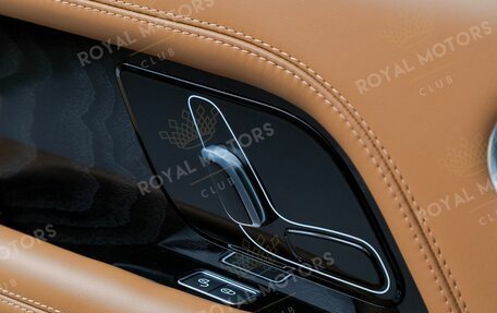 Land Rover Range Rover IV рестайлинг, 2020 год, 9 900 000 рублей, 16 фотография