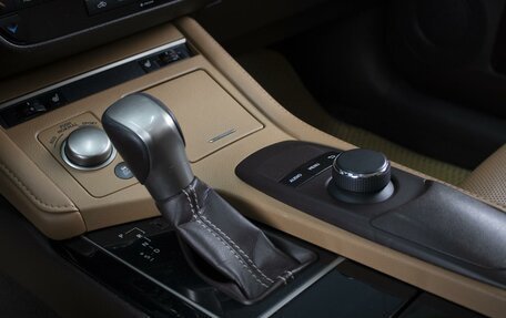 Lexus ES VII, 2016 год, 2 545 000 рублей, 12 фотография