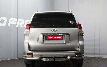 Toyota Land Cruiser Prado 150 рестайлинг 2, 2012 год, 2 510 000 рублей, 4 фотография