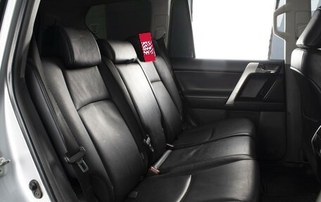 Toyota Land Cruiser Prado 150 рестайлинг 2, 2012 год, 2 510 000 рублей, 6 фотография