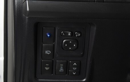 Toyota Land Cruiser Prado 150 рестайлинг 2, 2012 год, 2 510 000 рублей, 18 фотография