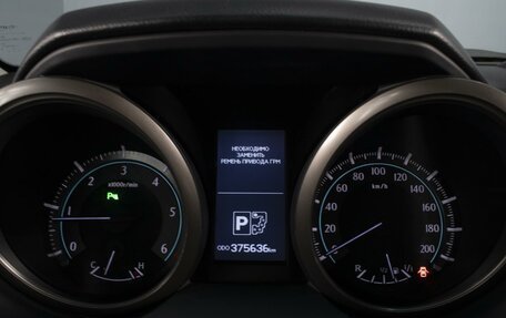 Toyota Land Cruiser Prado 150 рестайлинг 2, 2012 год, 2 510 000 рублей, 13 фотография