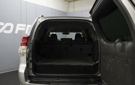 Toyota Land Cruiser Prado 150 рестайлинг 2, 2012 год, 2 510 000 рублей, 20 фотография