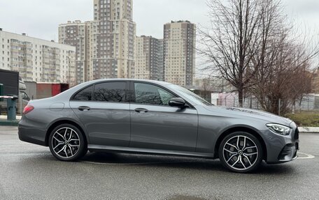 Mercedes-Benz E-Класс, 2021 год, 5 350 000 рублей, 6 фотография