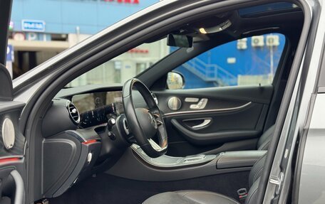 Mercedes-Benz E-Класс, 2021 год, 5 350 000 рублей, 15 фотография