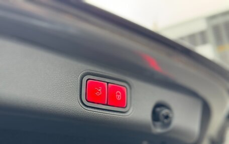 Mercedes-Benz E-Класс, 2021 год, 5 350 000 рублей, 26 фотография