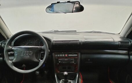 Audi A4, 1995 год, 270 000 рублей, 5 фотография