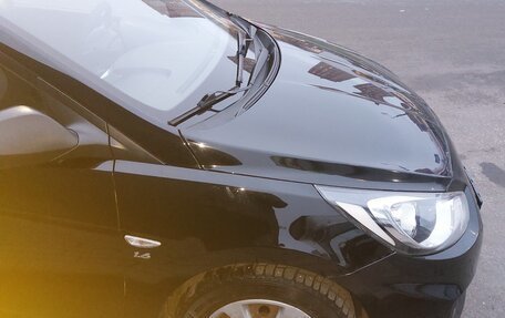 Hyundai Solaris II рестайлинг, 2012 год, 715 000 рублей, 2 фотография