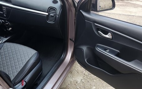 KIA Rio IV, 2020 год, 1 570 000 рублей, 28 фотография