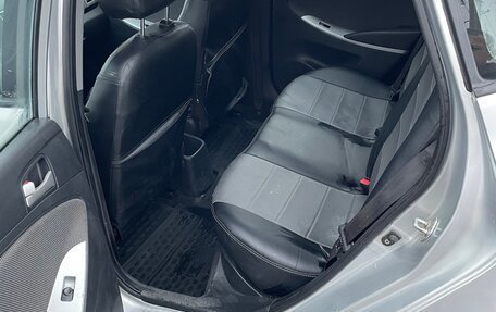 Hyundai Solaris II рестайлинг, 2011 год, 535 000 рублей, 10 фотография