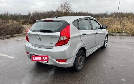 Hyundai Solaris II рестайлинг, 2011 год, 535 000 рублей, 7 фотография