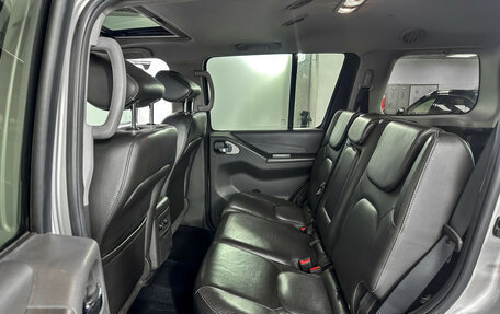 Nissan Pathfinder, 2010 год, 1 335 000 рублей, 10 фотография