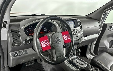 Nissan Pathfinder, 2010 год, 1 335 000 рублей, 21 фотография