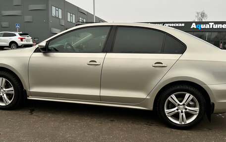 Volkswagen Jetta VI, 2013 год, 970 000 рублей, 6 фотография