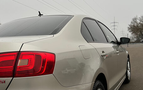 Volkswagen Jetta VI, 2013 год, 970 000 рублей, 8 фотография