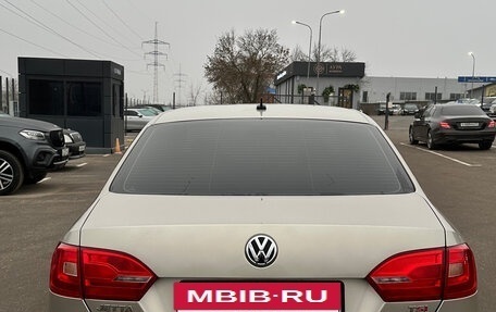 Volkswagen Jetta VI, 2013 год, 970 000 рублей, 7 фотография