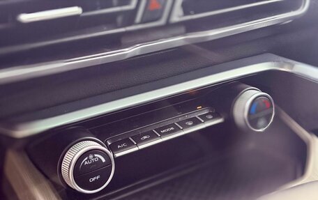 Geely Coolray I, 2022 год, 1 740 000 рублей, 16 фотография