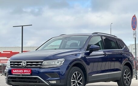 Volkswagen Tiguan II, 2021 год, 2 297 000 рублей, 8 фотография