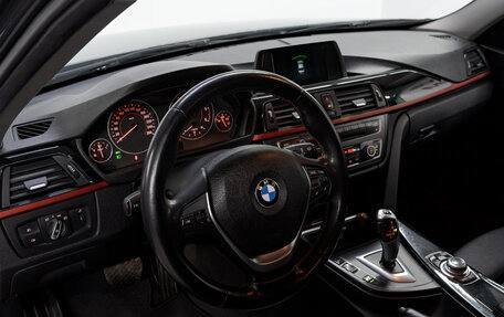 BMW 3 серия, 2013 год, 1 559 000 рублей, 10 фотография