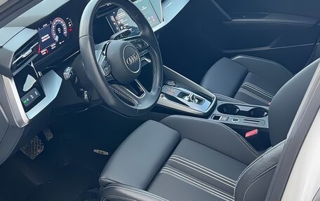 Audi A3, 2022 год, 2 350 000 рублей, 11 фотография