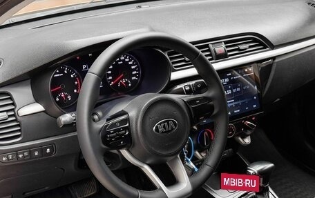 KIA Rio IV, 2018 год, 1 470 000 рублей, 10 фотография