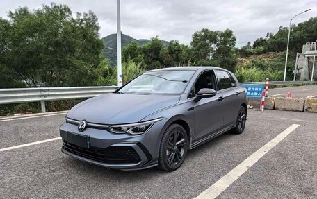 Volkswagen Golf VIII, 2022 год, 1 600 044 рублей, 2 фотография