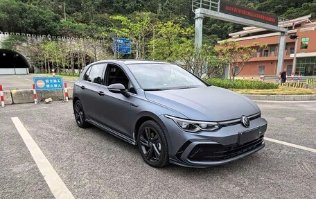 Volkswagen Golf VIII, 2022 год, 1 600 044 рублей, 3 фотография