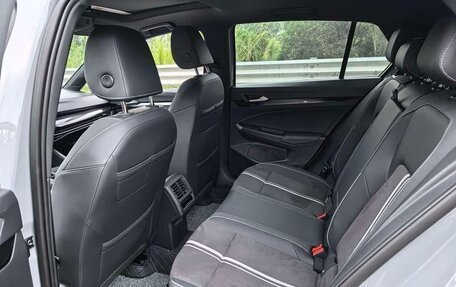 Volkswagen Golf VIII, 2022 год, 1 600 044 рублей, 5 фотография